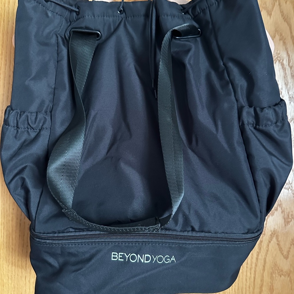 Beyond yoga, backpack/bag